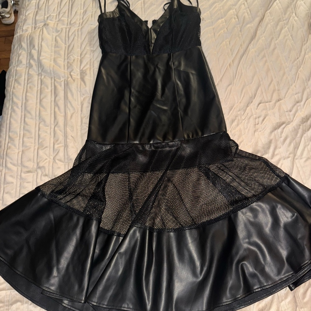 Bebe Sleek Black Garment